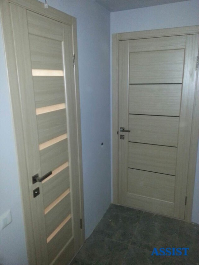 Особенности межкомнатных дверей из массива древесины