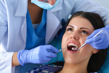 Протезирование зубов в Марьино и Братеево