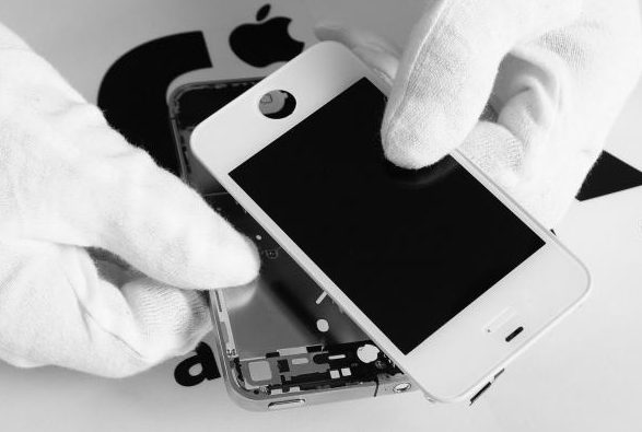 Качественный ремонт iPhone в Москве от сервиса POCHINIL.RU