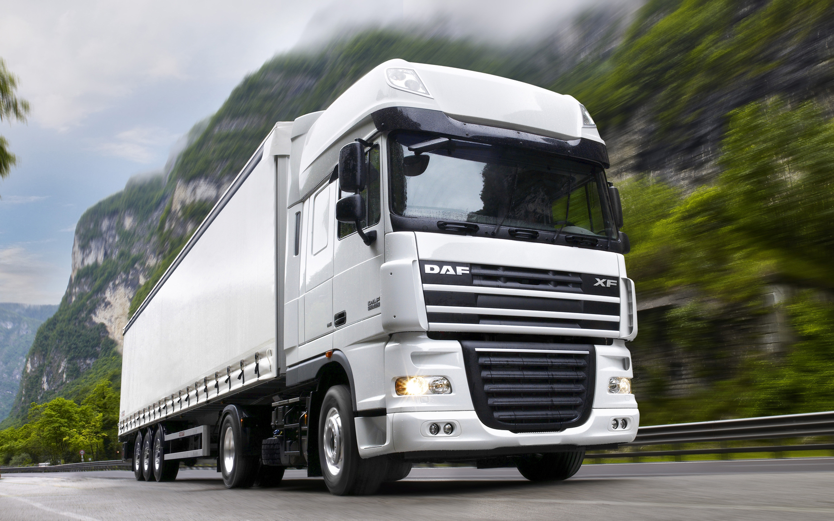 Эффективные и доступные перевозки фурами различных грузов