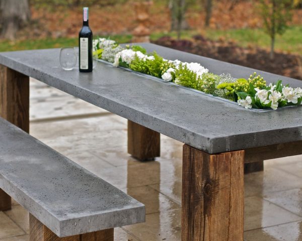 Садовые столы из бетона