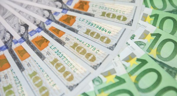 Вигідний курс валют у Луцьку