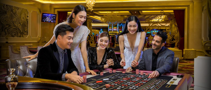 На сколько процентов выросла выручка вьетнамских казино за последние годы?