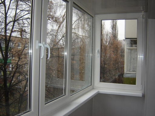 Остеклить окна и балконы легко с компанией Окна Наро-Фоминск