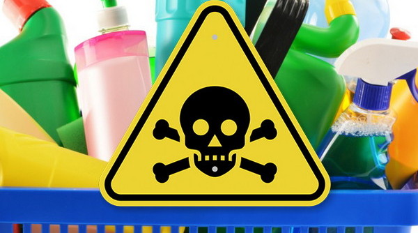 Скорая токсикологическая помощь при отравлении бытовой химией
