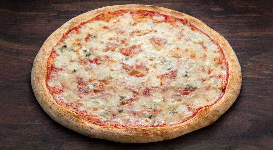 Особенности приготовления пиццы с сырными бортиками