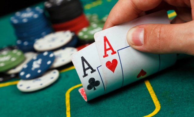 Разбираемся в основах правил игры в покер для начинающих игроков